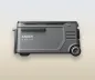 Preview: Anker SOLIX EverFrost 2 58L Akku-Kühlbox – komplette Seitenansicht mit Lüftungsschlitzen und EasyTow-Rad | EverFrost 2 Seitenansicht