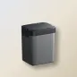 Preview: Anker SOLIX EverFrost 2 Austauschbarer Akku in schräger Rückansicht mit Einschub-Mechanik und Anker-SOLIX-Branding
