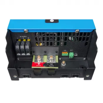 1300W 24V Sinus Wechselrichter Victron Phoenix Smart 24/1600 VE.Direct - Anschlussseite