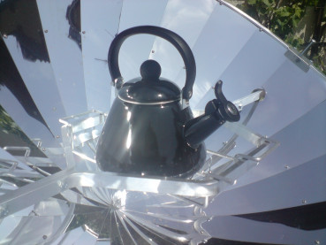 Flötenkessel schwarz für Solarkocher mit 1,6 Liter Nutzinhalt