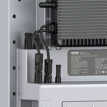 Modulanschlüsse 1215Wp Zendure Balkonkraftwerk Bifazial 2,4 kWh Speicher AIO-2400
