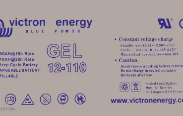 Typenschild der Victron Gel 12-110 mit Lade- und Sicherheitshinweisen