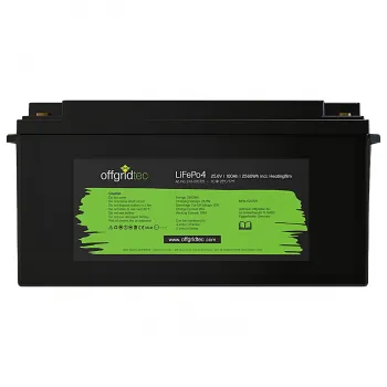 LiFePO4 Akku 24V 100Ah Frontalansicht mit Typenschild und technischen Daten