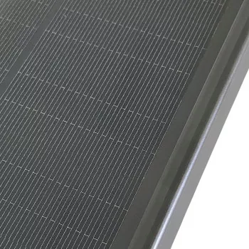Nahansicht PERC Solarzellen Schindeltechnologie OLP Solarpanel
