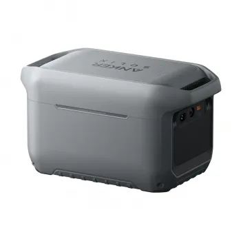 Anker SOLIX C2000 Gen 2 schraeg von rechts hinten mit AC-Eingang und XT60i-Solareingang