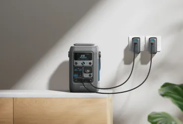 Doppelt laden per USB-C – 140 W Ausgang der Anker SOLIX C300X DC
