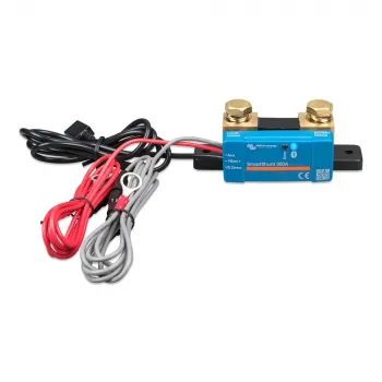 Victron SmartShunt IP65 300A/50mV Batteriemonitor Bluetooth VE.Direct - Ansicht schraeg