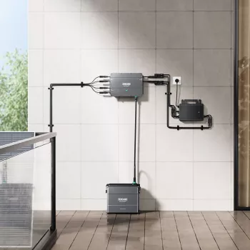 Wetterfest IP65 Zendure SolarFlow Set Smart PV Hub mit 1x LiFePO4-Zusatzbatterie AB2000