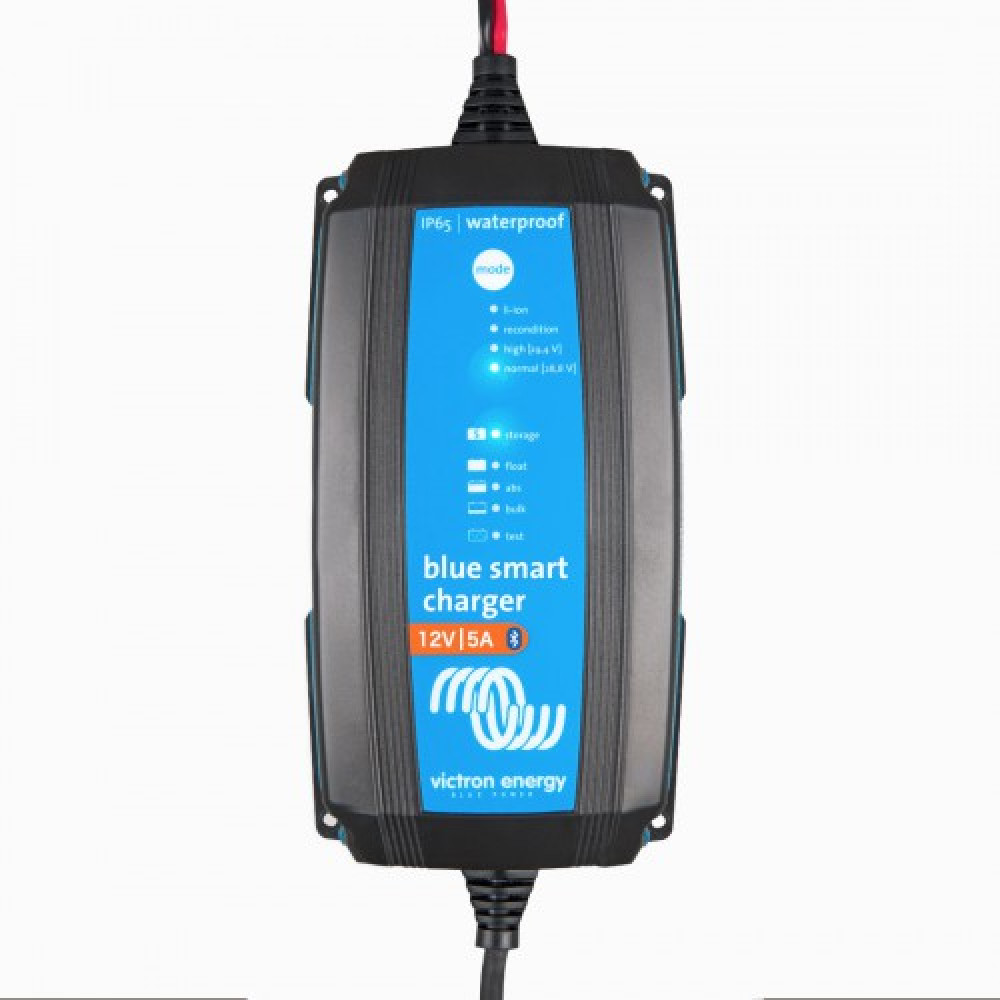 Frontansicht 5A Batterieladegerät 12V Victron Blue Smart IP65 12/5 Bluetooth Frontansicht 5A Batterieladegerät 12V Victron Blue Smart IP65 12/5 Bluetooth