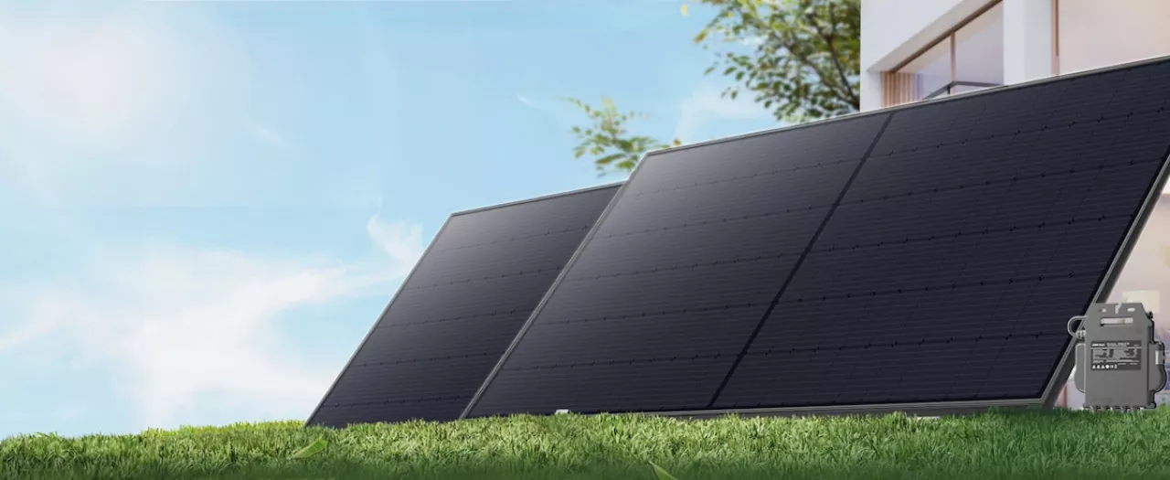 1080W Anker Solix Balkonkraftwerk 2x 540W RS50B, MI80 Wechselrichter, 5m Schuko-Kabel 1080W Anker Solix Balkonkraftwerk 2x 540W RS50B, MI80 Wechselrichter, 5m Schuko-Kabel
