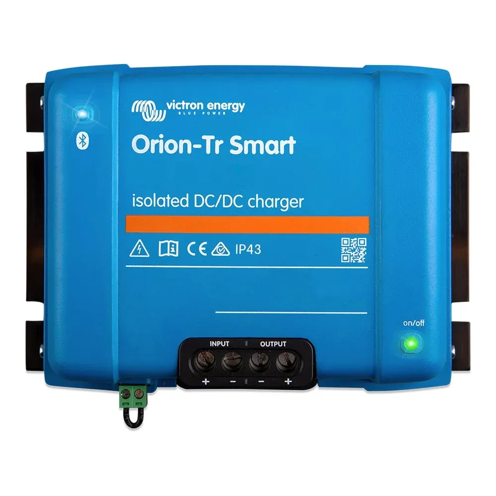 Victron Orion-Tr Smart 24/12-30 isoliertes DC-DC Ladegeraet Frontansicht