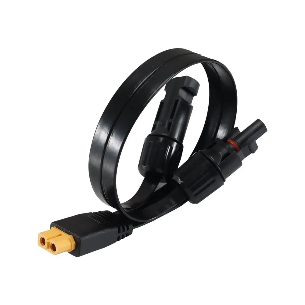 Offgridtec Flachkabel XT60 auf PV-Stecker 2,5 m aufgerollt – flache Bauform erkennbar
