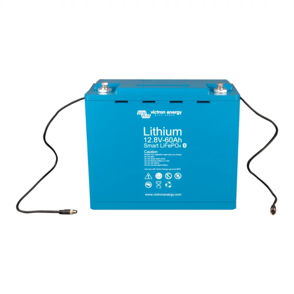 Victron Smart LiFePO4 Akku 12,8V 60Ah 768Wh schraege Frontansicht