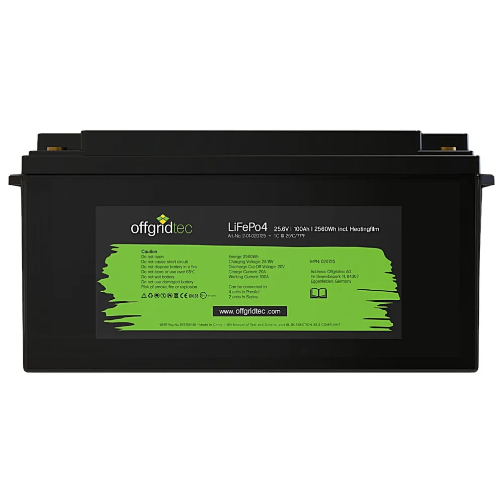 LiFePO4 Akku 24V 100Ah Frontalansicht mit Typenschild und technischen Daten