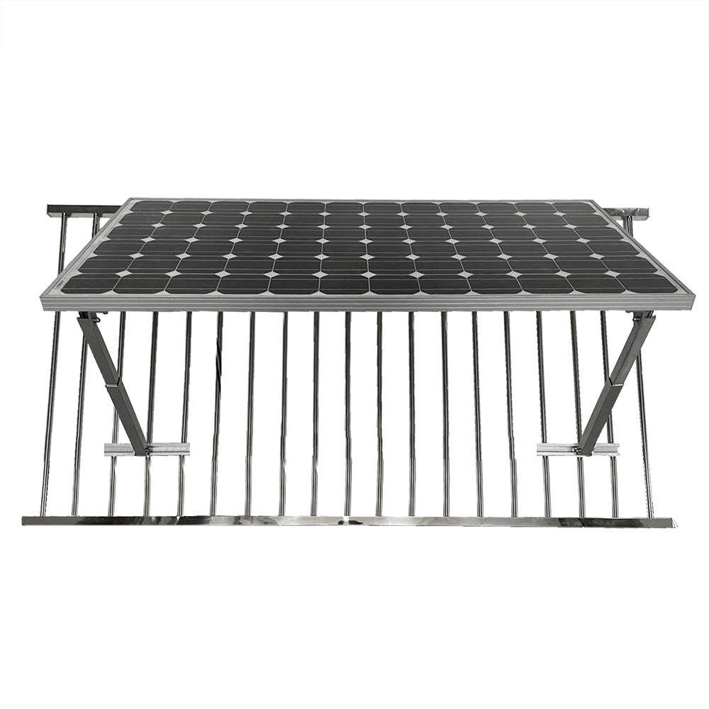 Solarmodul Halter für Balkongeländer neigungsverstellbar – Ansicht am Geländer